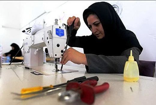 زنان در کارآفرینی و مهارت‌های شغلی موفق‌ترند