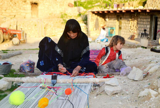 مشارکت زنان عشایری و تغییر در ساختارهای اجتماعی