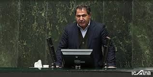خاوازی شخصیتی علمی و مسلط بر حوزه کشاورزی است 