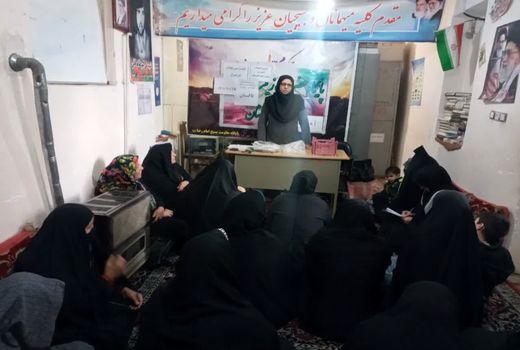 برگزاری دوره آموزشی کاشت سبزیجات در شهرستان تاکستان