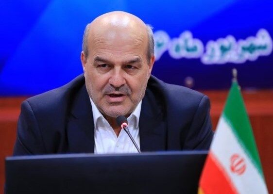 با فقر نمی‎توان محیط زیست را حفظ کرد/ تاثیر 82 درصدی عامل انسانی در خشک شدن دریاچه ارومیه/ ۳۰درصد گرد و غبار خوزستان منشاء داخلی دارد/ بودجه محیط‌زیست از یک ناحیه شهرداری تهران هم کمتر است/ معاونت فرهنگی و اجتماعی جایگزین یکی از معاونت‌های سازمان محیط زیس
