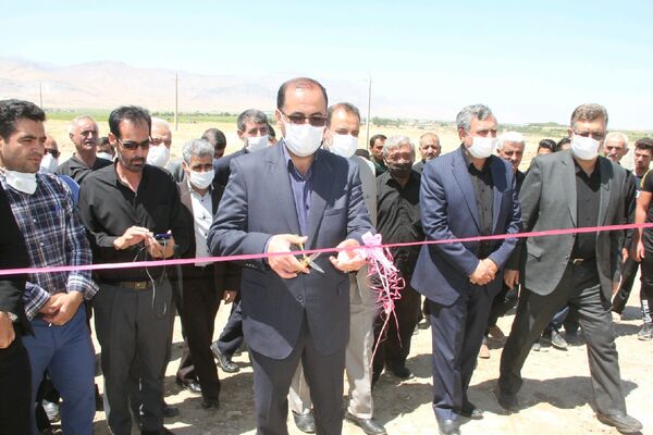 طرح آبیاری ۱۳۲ هکتاری شهرستان دورود به بهره‌برداری رسید