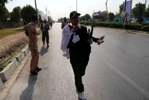 آمار مجروحان حادثه امروز در اهواز به 60 نفر رسید