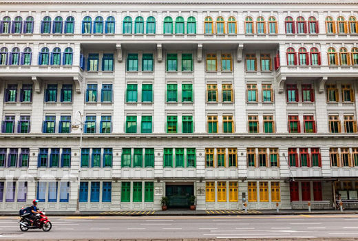 پنجره‌های رنگی خیابانی در سنگاپور 