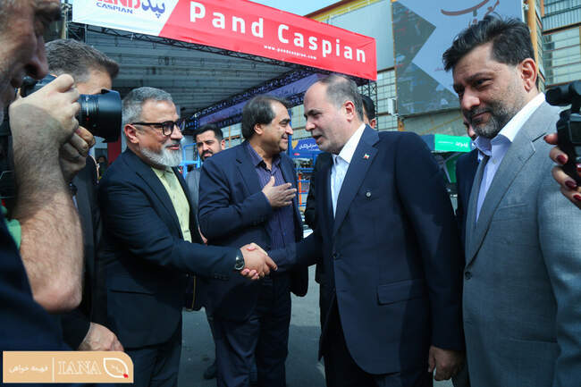 بازدید وزیر جهاد کشاورزی از بیست و پنجمین نمایشگاه بین المللی دام و طیور و صنایع وابسته