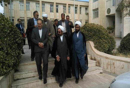 حضور نماینده ولی فقیه در استان و امام جمعه ایلام در سازمان جهاد کشاورزی