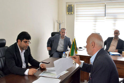 رسیدگی به مشکلات مردمی در محل میزخدمت سازمان جهادکشاورزی آذربایجان شرقی