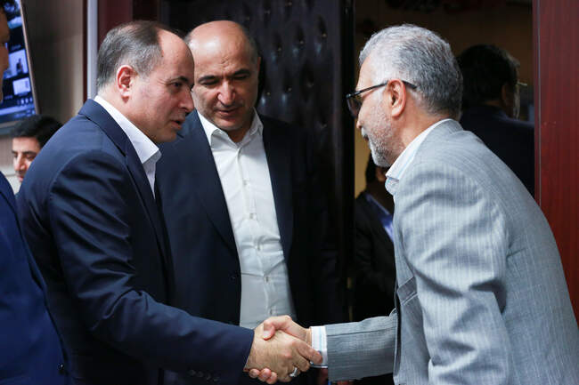  بازدید وزیر جهاد کشاورزی از شرکت بازرگانی دولتی ایران 