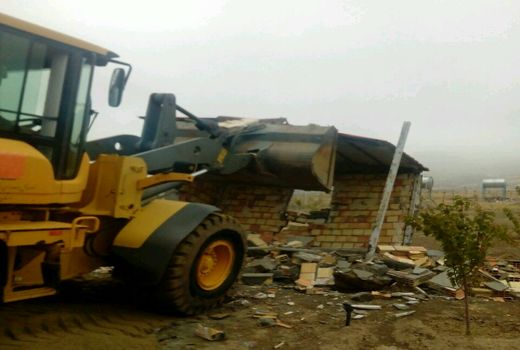 تخریب 36 مورد ساخت و ساز غیر مجاز در شهرستان قزوین 