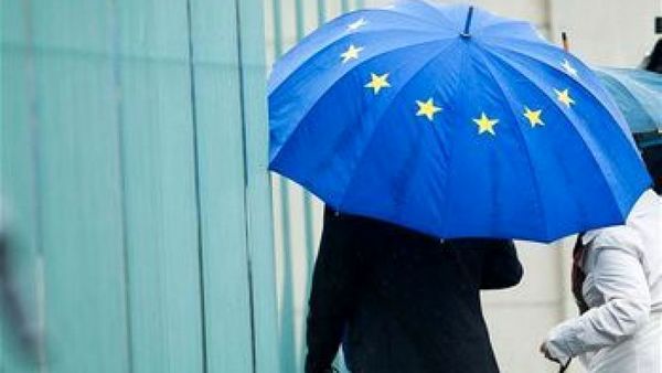 اروپا بانک‌ها را زیر چتر حمایتی ببرد