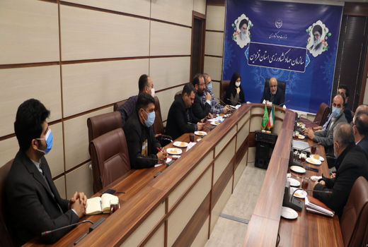 برگزاری نشست مشترک بررسی و رفع مشکلات کشاورزان و باغداران شهرستان تاکستان