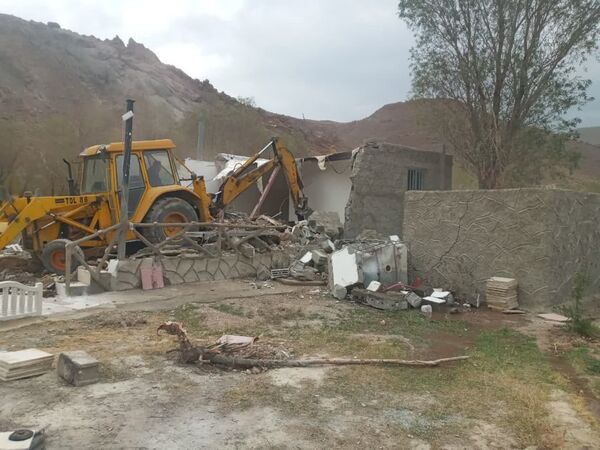 قلع و قمع 37 مورد از ساخت و سازهای غیرمجاز در آذربایجان شرقی