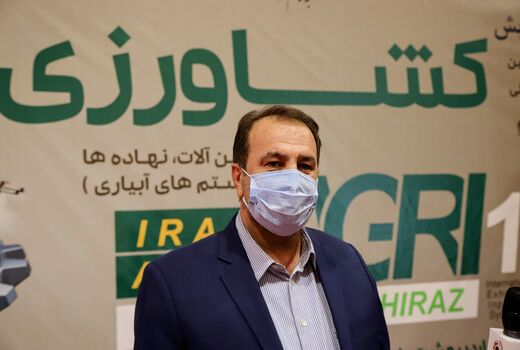 توانمندی‌های استان فارس را با ارائه محصولات کشاورزی در نمایشگاه ها معرفی کنیم