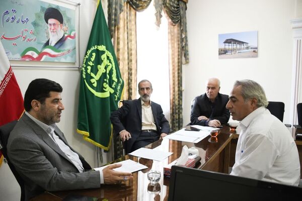 حضور بی‌واسطه و پُرحجم مسئولان در میان مردم 