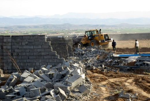   قلع و قمع  ۶ تغییر کاربری غیر مجاز در اراضی کشاورزی  در سقز