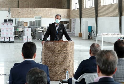 2 میلیون و 650 هزار تن گوشت مرغ و سایر ماکیان سالانه در کشور تولید می‌شود