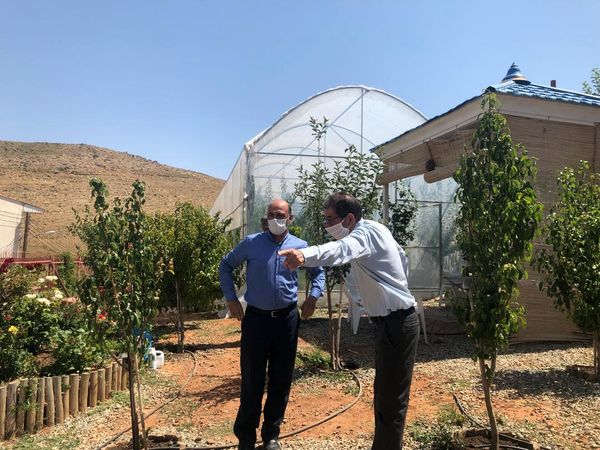 رصد وپایش مجوزهای صادره در حوزه گلخانه در منطقه لواسان بزرگ