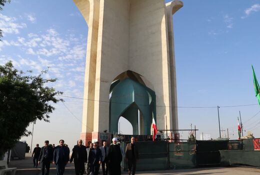   رئیس سازمان تحقیقات، آموزش و ترویج کشاورزی کشور وارد استان قزوین شد