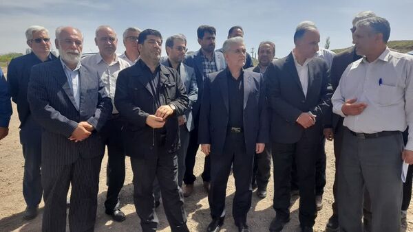 بررسی مسائل و مشکلات تعاونی کشاورزی مرغداران مرغ گوشتی میانه