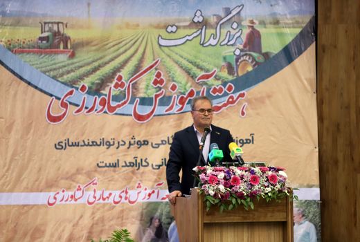 سرمایه‌گذاری در منابع انسانی راه نجات کشاورزی است/ تحول آموزش کشاورزی با نگاه شایسته‌محور و تخصص‌گرا