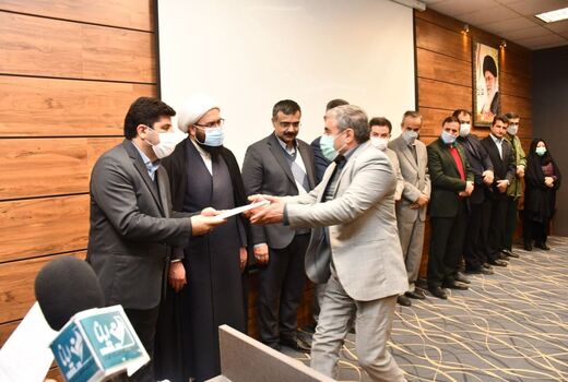 تجلیل از پژوهشگران، محققان و مروجان برگزیده استان آذربایجان شرقی  در بخش کشاورزی