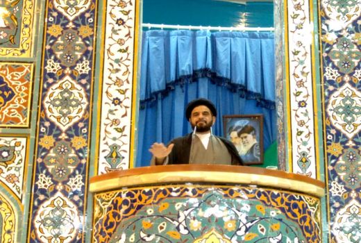 مسئول حوزه ی نمایندگی ولی فقیه در سازمان جهاد کشاورزی سخنران پیش از خطبه های نمازجمعه این هفته بود