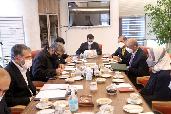 تسریع در صدور مجوزهای بهداشتی و قرنطینه‌ای گامی در جهت تسهیل صادرات ایران به مالزی