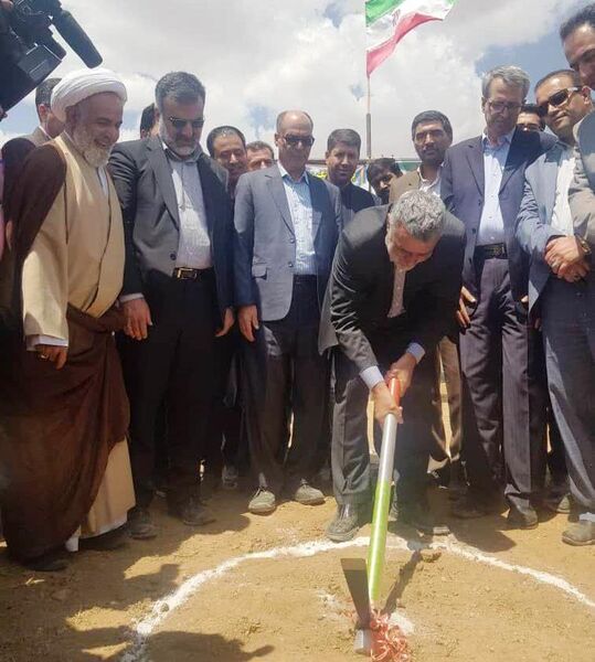 آغاز ساخت کارخانه تولید خوراک دام و طیور در اقلید 