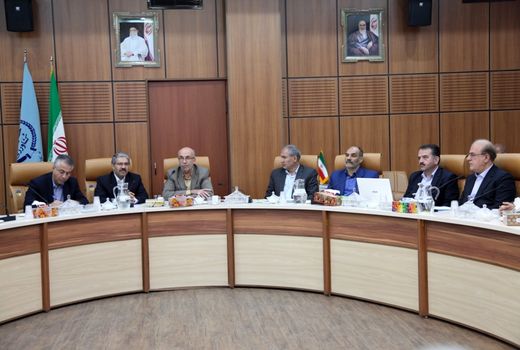 حفظ توازن در تولید و بهره برداری از ذخایر آبزیان اولویت های سازمان شیلات ایران