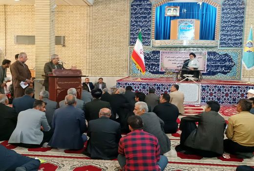 بررسی مسائل شهرستان گتوند با حضور نماینده ولی‌فقیه