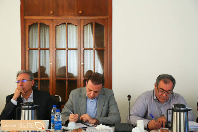 نشست آسیب‌شناسی نظام حکمرانی گیاهان دارویی
