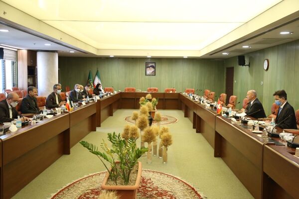 ظرفیت‌ها و راه‌های توسعه همکاری‌های کشاورزی ایران و سوئیس