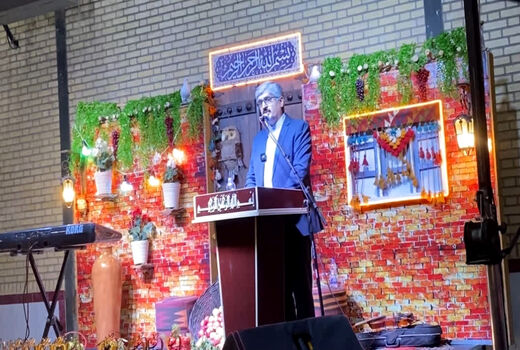 سپیدان باید به قطب صادرات سیب کشور تبدیل شود
