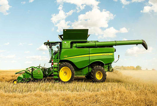 کمباین‌های مهاجر بلای جان مزارع گندم کردستان