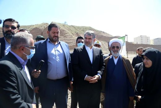 بازدید وزیر جهاد کشاورزی از بیمارستان جدیدالاحداث ۳۰۴ تختخوابی شهرستان مرند