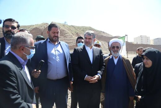 بازدید وزیر جهاد کشاورزی از بیمارستان جدیدالاحداث ۳۰۴ تختخوابی شهرستان مرند