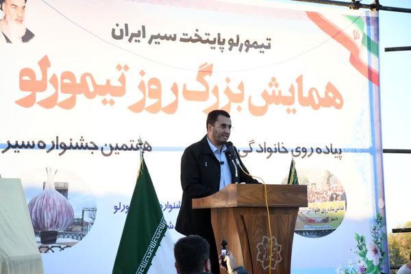 آذرشهر می‌تواند پایلوت اقتصاد مقاومتی کشور باشد