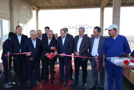 افتتاح فاز اول بزرگ‌ترین زنجیره یکپارچه تولید مرغ و تخم‌مرغ کشور در شبستر