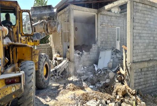 قلع و قمع سه ویلای غیرمجاز در آمل