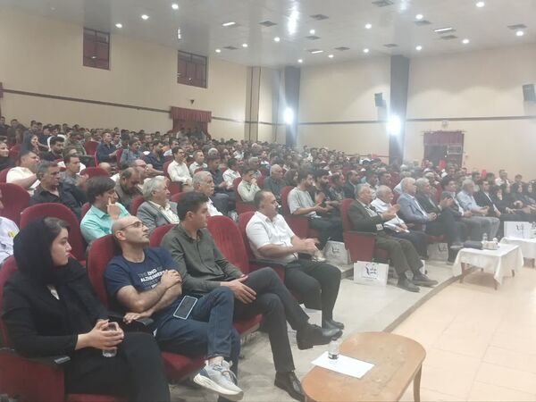توسعه زنجیره‌های یکپارچه پروتئینی توسط مجموعه سالیذ افتخاری بزرگ برای مرودشت