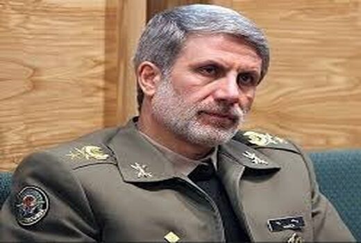 آمریکا در تهیه داروها از سوی ایران کارشکنی می کند