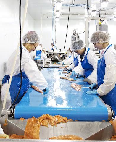 دستیابی به هدف افزایش صادرات، رشد اقتصادی پایدار را در بلندمدت رقم می‌زند