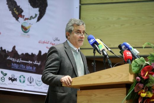 مدیریت آب در بخش زراعت یکی از کلیدهای اصلی برای موضوع خاک 