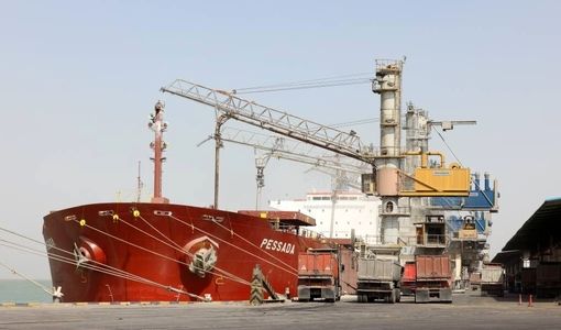 58 هزار تُن شکر و روغن خام از بندر امام خمینی (ره) وارد کشور می‌شود