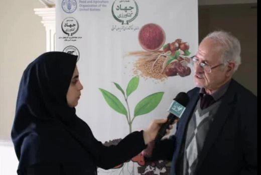 حفظ و مراقبت از خاک های کشاورزی وظیفه ذاتی کشاورزان است