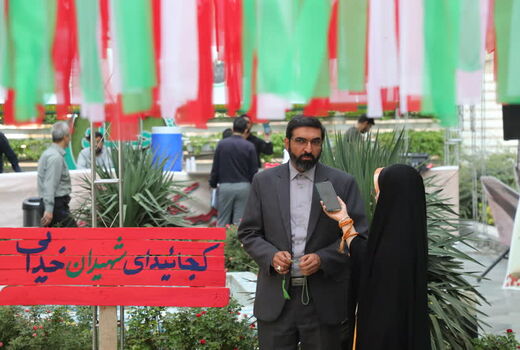 برپای نمایشگاه دستاوردهای علمی مهندسی رزمی و پشتیبانی جنگ جهاد در نخستین روز هفته دفاع مقدس