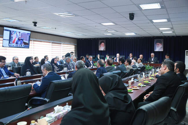  بازدید وزیر جهاد کشاورزی از شرکت بازرگانی دولتی ایران 