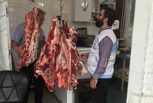 کشف چند لاشه گوسفندی و گاوی کشتار غیرمجاز دام در تبریز