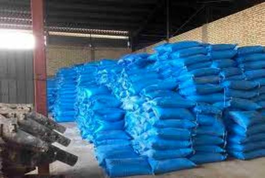 شناسایی یک کارگاه غیرمجاز تولید کود در کوار 