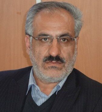 صادرات 14 تن گل پنیرک به آلمان/ رقابت کهگیلویه و بلغارستان در تولید گل محمدی/ کشت گل محمدی در 10 هزار هکتار از اراضی شیبدار کهگیلویه